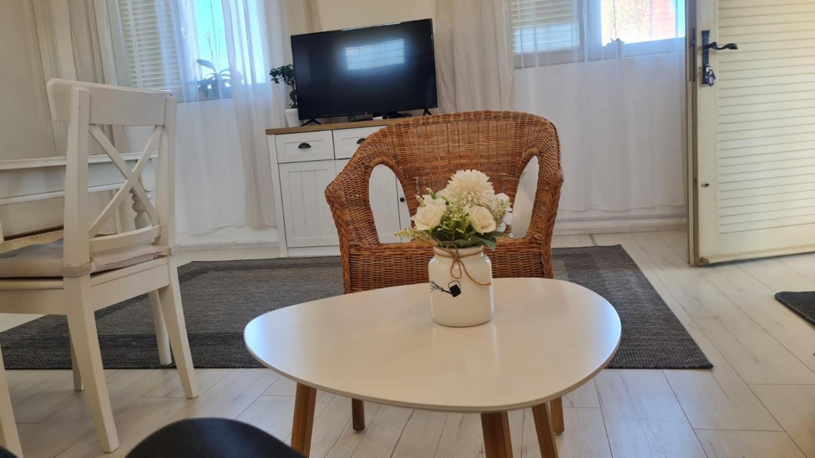 Lugas Apartment *